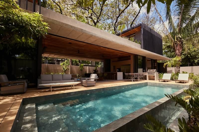 Calma House